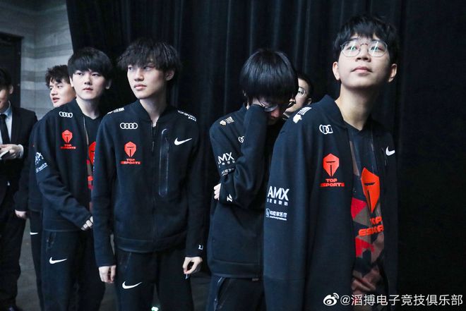 线巨星时 线巨星时