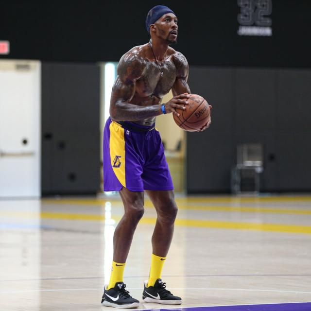 成真正的盈 成真正的盈